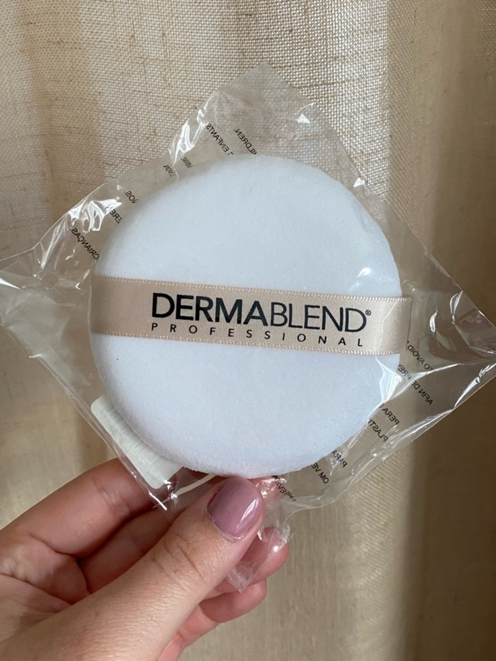 ⚜️ 5 for $25⚜️ Dermablend Powder Puff